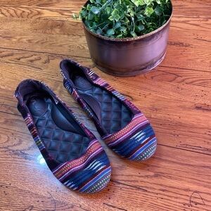 REEF bella costa tropics striped ballet flats style sz 8.